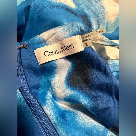 Calvin Klein dress - Picture 3 of 6